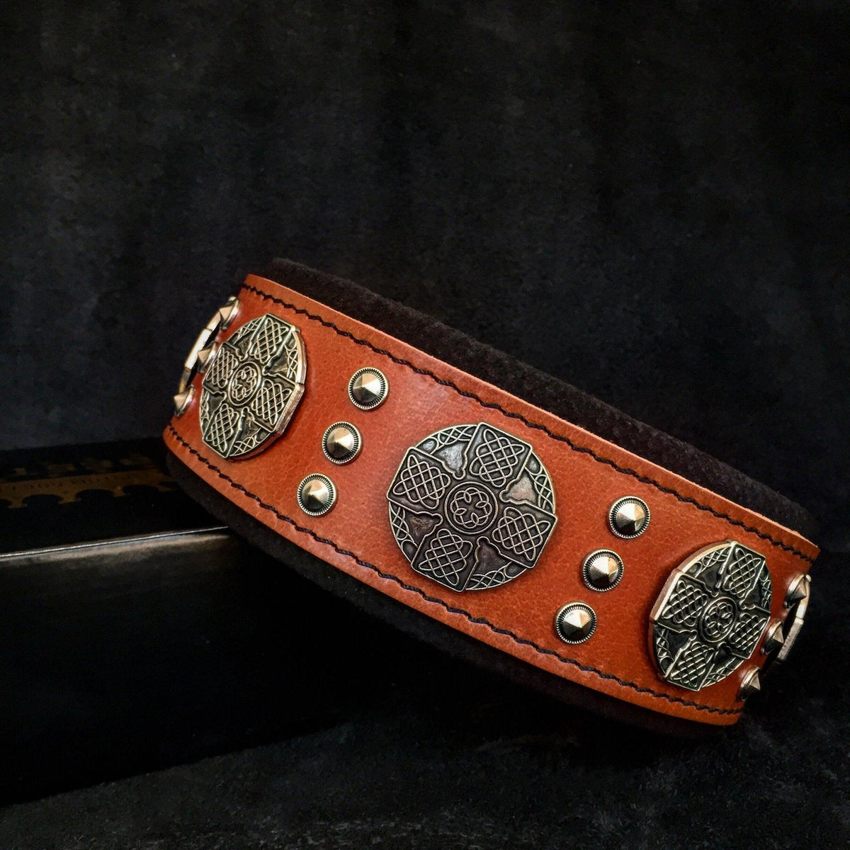 Maximus Collar — Black & Silver (2.5 Inch)