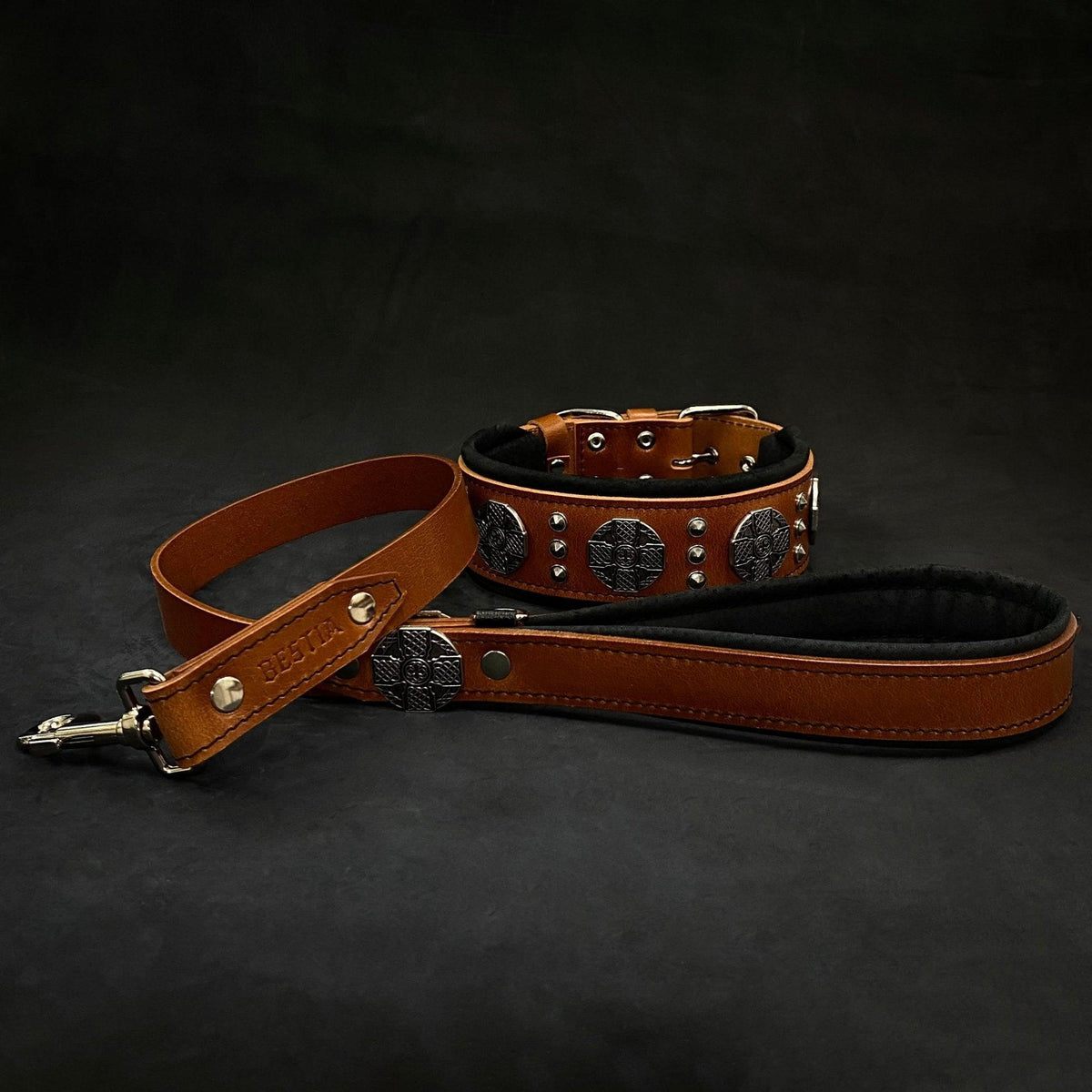 Maximus Collar — Black & Silver (2.5 Inch)